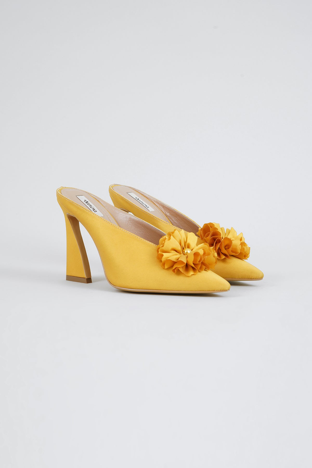 BRIGITTE PUMPS